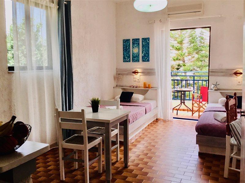Aparthotel Amazona Agia Pelagia Exteriér fotografie