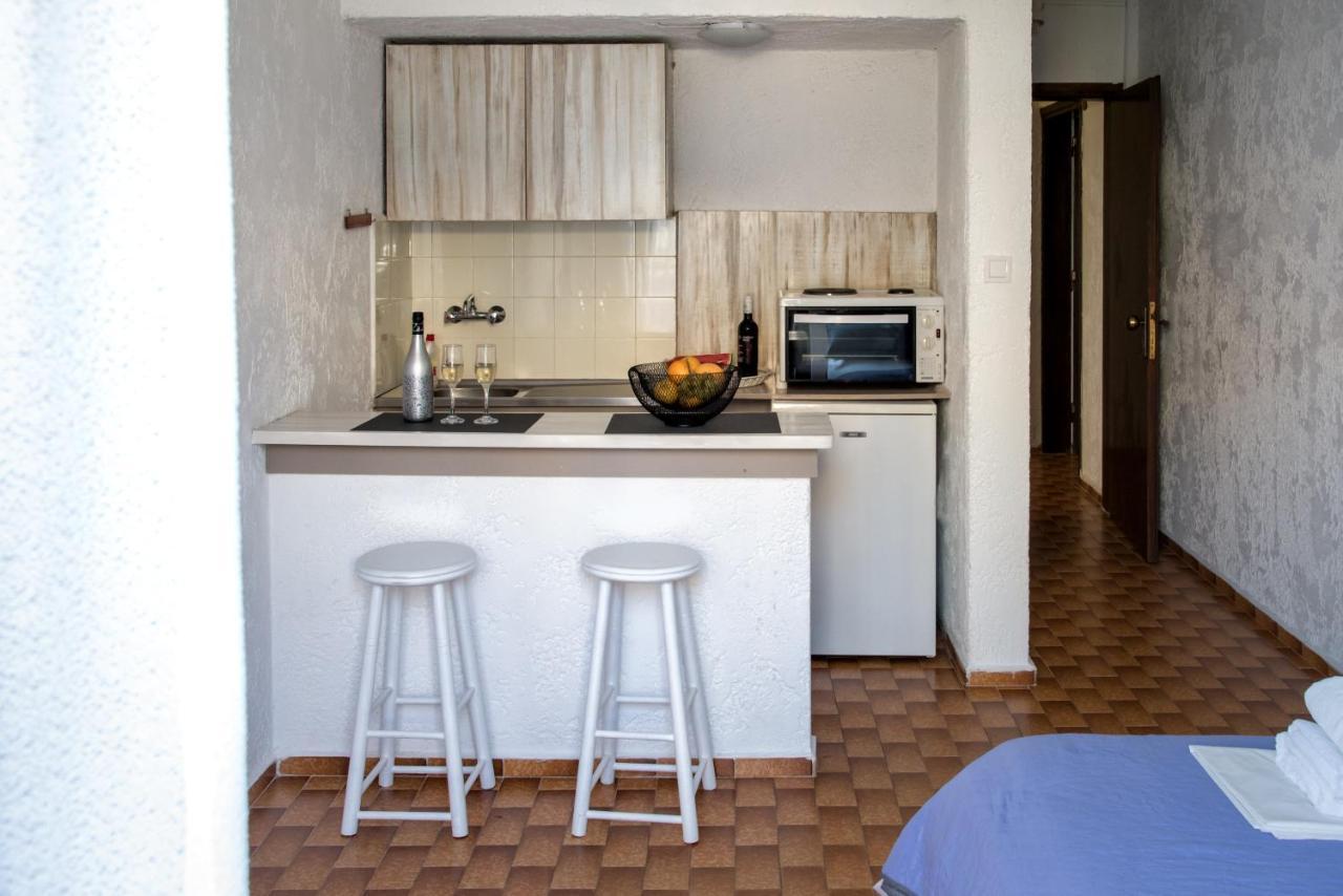 Aparthotel Amazona Agia Pelagia Exteriér fotografie