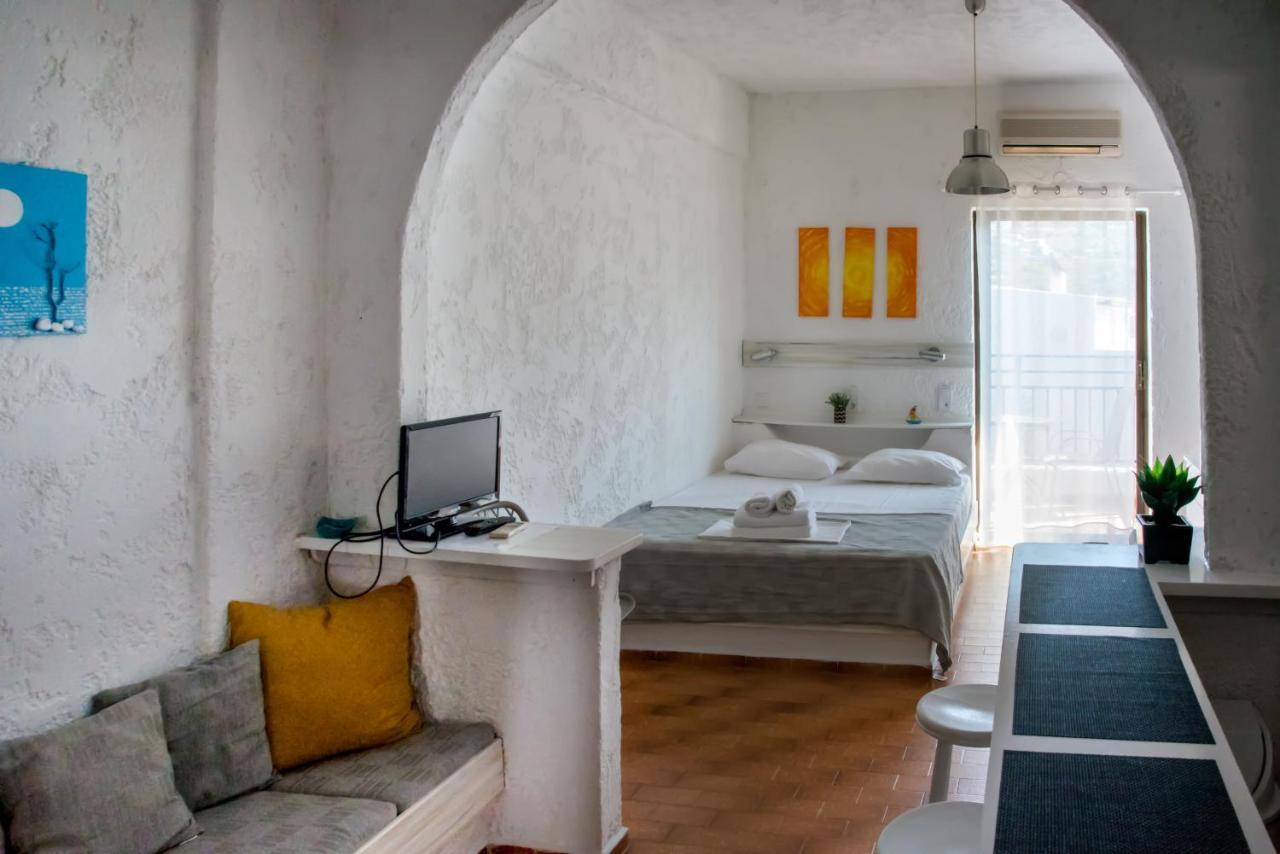Aparthotel Amazona Agia Pelagia Exteriér fotografie